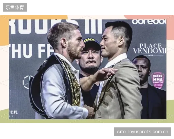 震撼全场！MMA拳手上勾拳命中下巴，敌手倒地抽搐，赛事精彩瞬间回顾